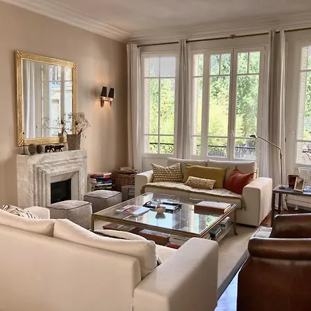 בית נופש House Facing Roland Garros Stadium - 5 Bedrooms *