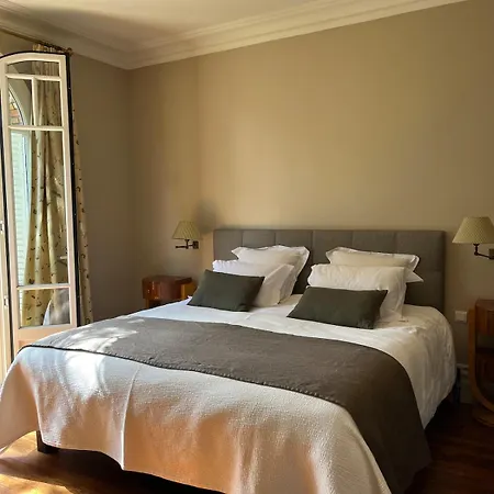 House Facing Roland Garros Stadium - 5 Bedrooms Boulogne-Billancourt