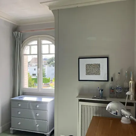 House Facing Roland Garros Stadium - 5 Bedrooms בית נופש בולון-בילנקורט