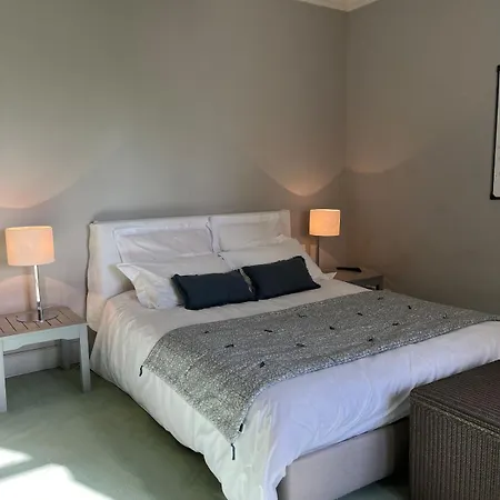 House Facing Roland Garros Stadium - 5 Bedrooms