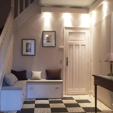 House Facing Roland Garros Stadium - 5 Bedrooms * Boulogne-Billancourt
