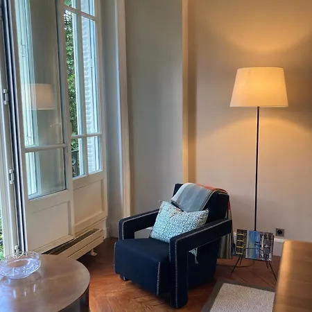 Holiday home House Facing Roland Garros Stadium - 5 Bedrooms *