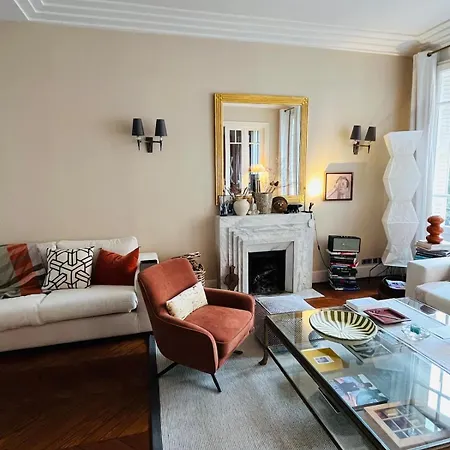 House Facing Roland Garros Stadium - 5 Bedrooms 別荘