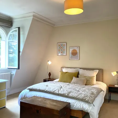 別荘 House Facing Roland Garros Stadium - 5 Bedrooms ボローニュ・ビランクー