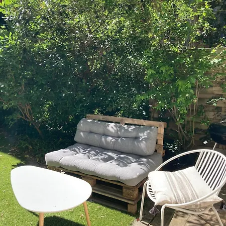 House Facing Roland Garros Stadium - 5 Bedrooms *